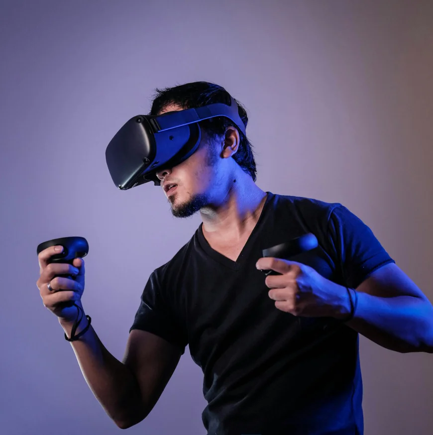 Samsung Confirms AR Glasses Launch in 2026, Developed With Google