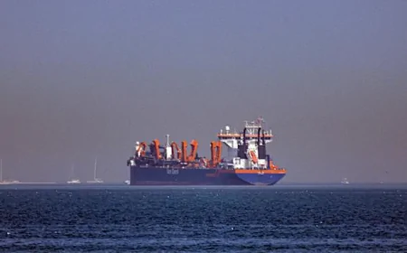 Oil Surges 8% as Strait of Hormuz Shipping Halted by Iran Conflict